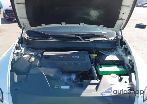 2015 Jeep Cherokee Latitude из США, поврежденный, VIN 1C4PJLCB8FW632065